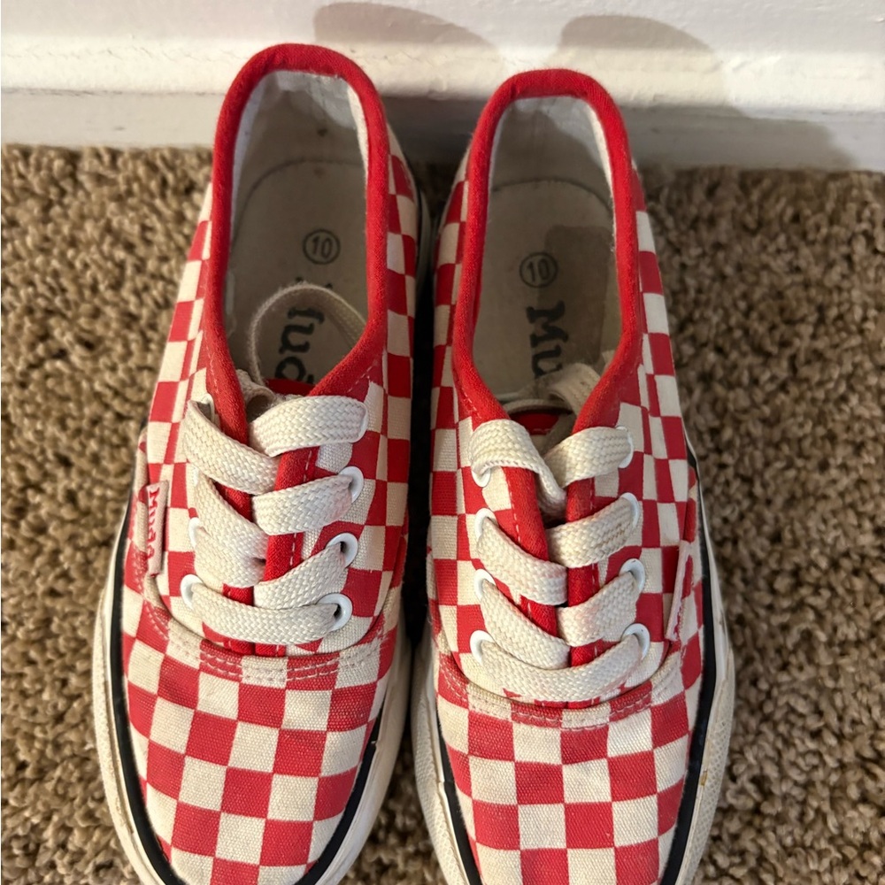 Mudd Kids Red and White Checkered Sneakers